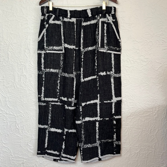 Elsewhere Steffie Harem Pants - Picture 3 of 12